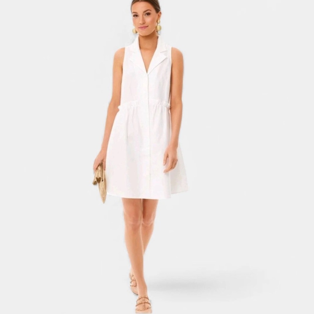 TUCKERNUCK crisp, white sleeveless Oxford dress. Size medium.